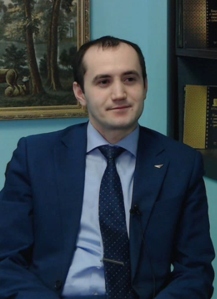 Ахметов Ленар Раилевич