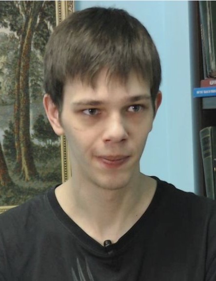 Карлов Денис Юрьевич